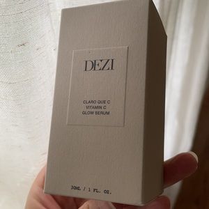 Dezi Skin Claro Que C vitamin c glow serum